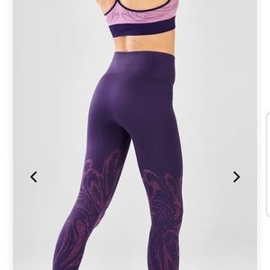 Fabletics High Waisted Seamless Leggings